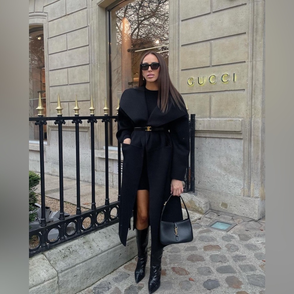 SKIMS Boyfriend Fleece Trench Coat - Picture 2 of 9